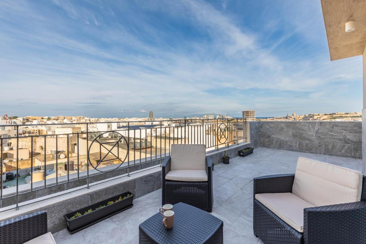 Terrace View - A Stylish Two Bedrooms Penthouse Ac-wifi * Msida