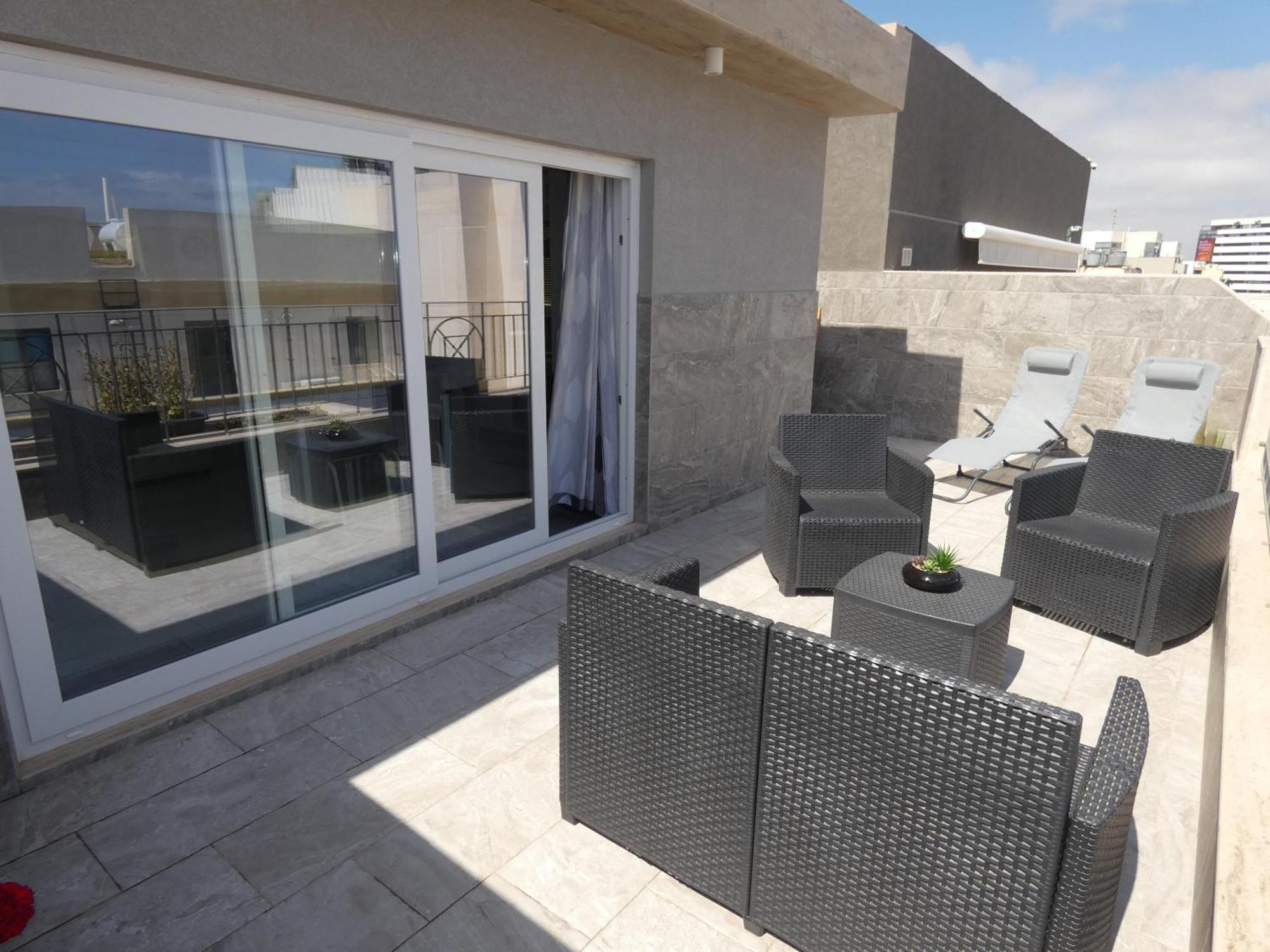Appartement Terrace View - A Stylish Two Bedrooms Penthouse Ac-wifi