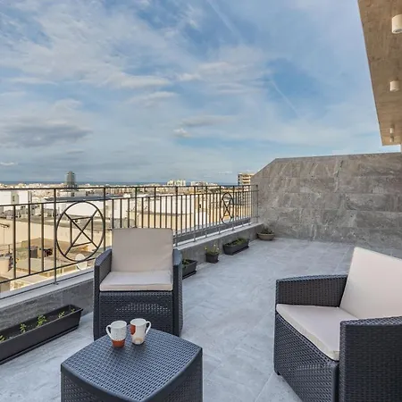 Terrace View- A Charming Two Bedrooms Penthouse Ac-Wifi Msida Exterior photo
