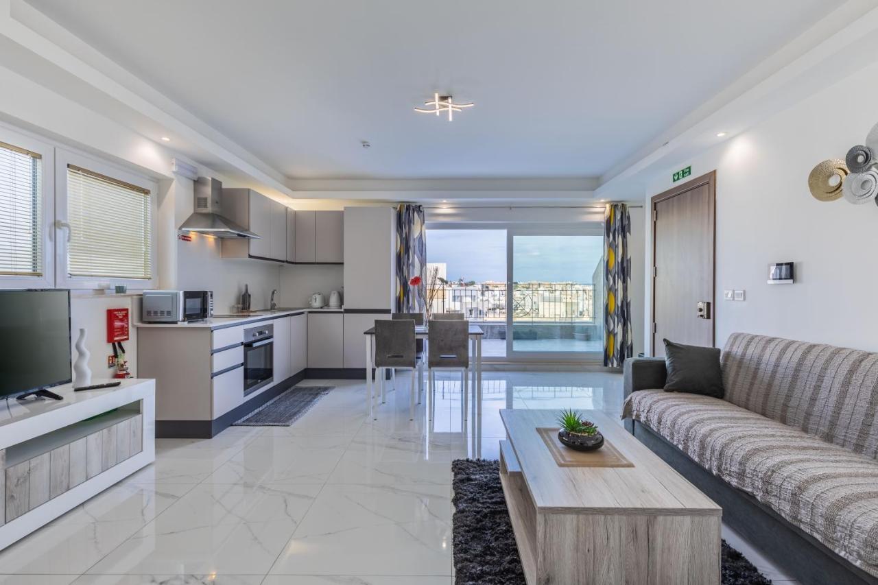 Apartamento Terrace View- A Charming Two Bedrooms Penthouse Ac-wifi Msida